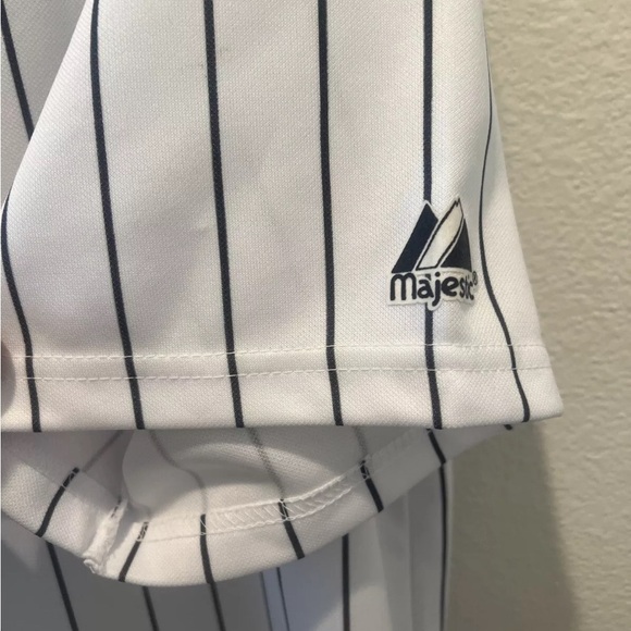 WHITEY FORD YANKEES HOF  SIGNED AUTO JERSEY MAJESTIC AUTHENTIC BY GLOBAL - Picture 7 of 12